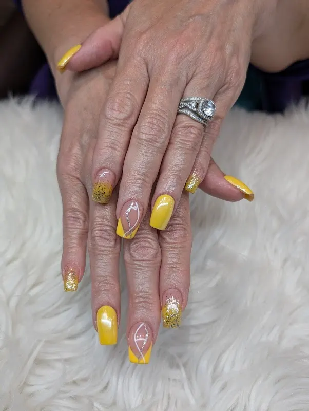 Rose Nails & Spa — Nail salon in Taylor